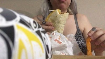 [2019] ChubbiBunni - Taco Bell Dine and Dump (678 Mb) Newest !!!